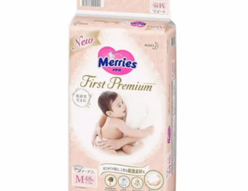 „Merries First Premium“ pieluchy, rozmiar M (6–11 kg), 48 szt.